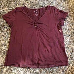 NWOT AE cinch button front top